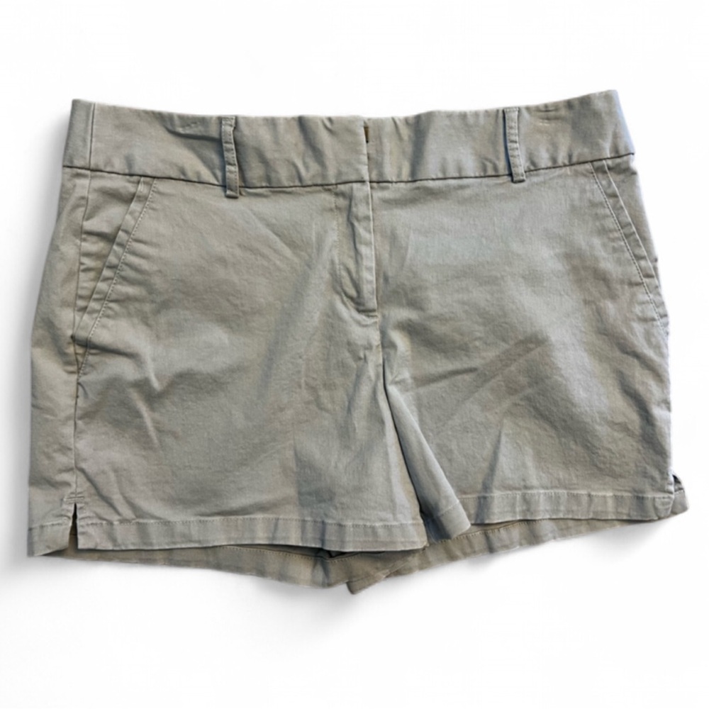 LOFT Women's Grey Shorts -Size 10